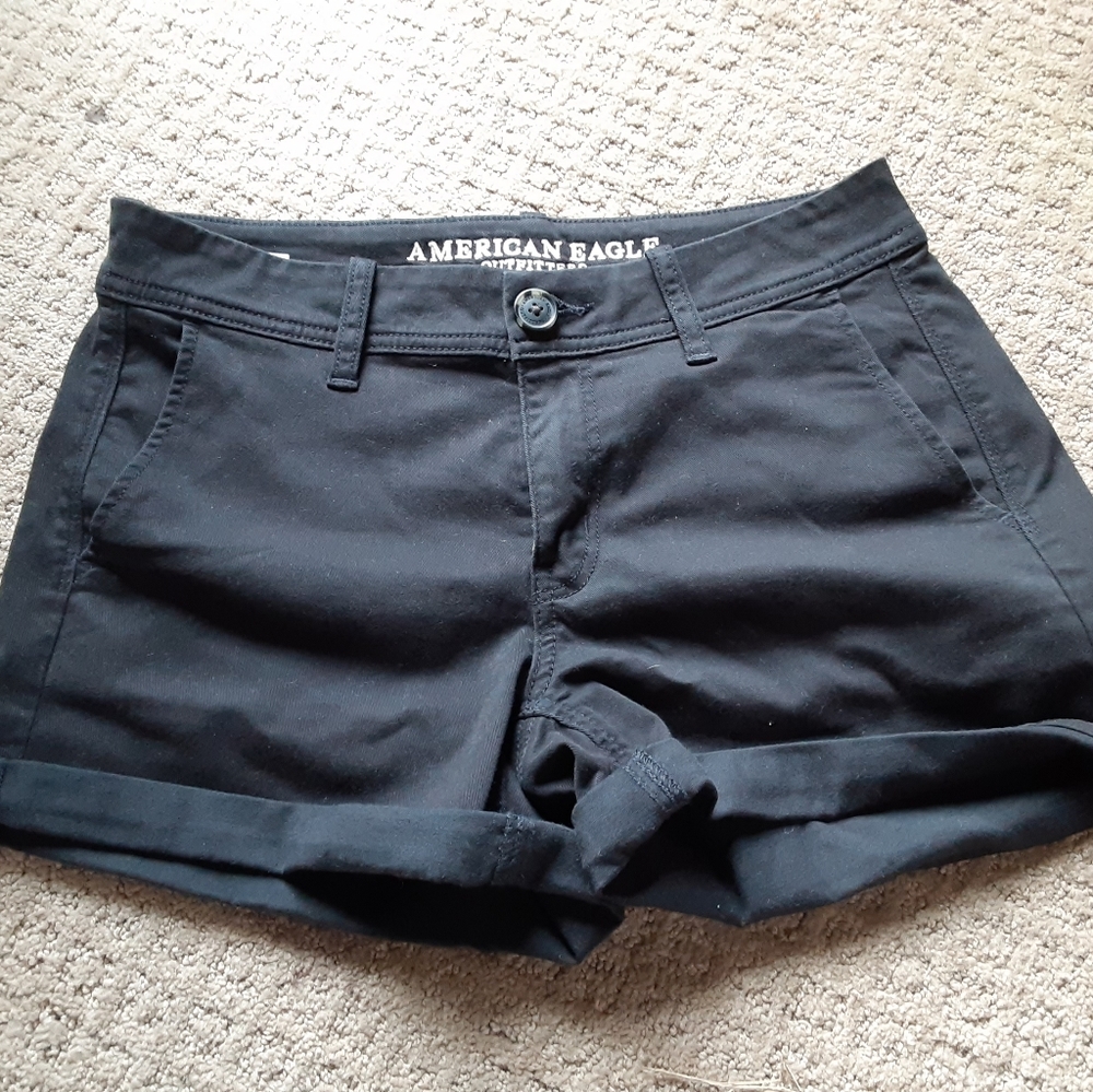 American eagle shorts size 4